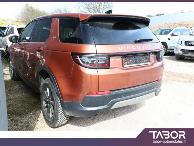 Land Rover Discovery Sport image 2