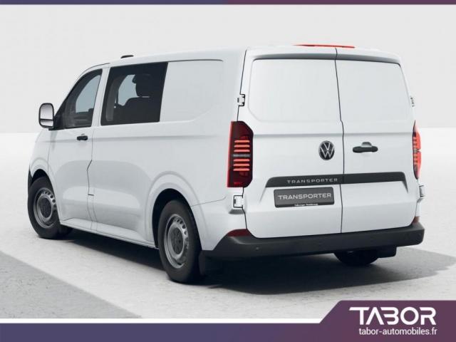 Volkswagen Transporter image 8