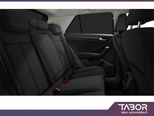 Volkswagen T-Roc image 2