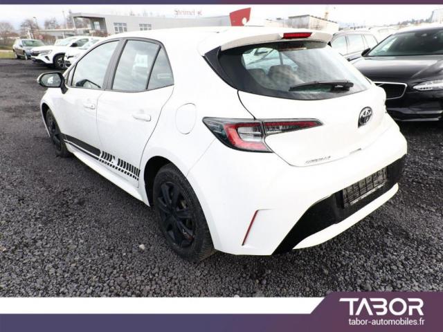 Toyota Corolla image 6
