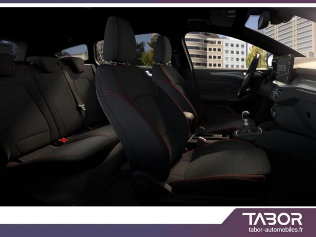 Ford Focus image 7