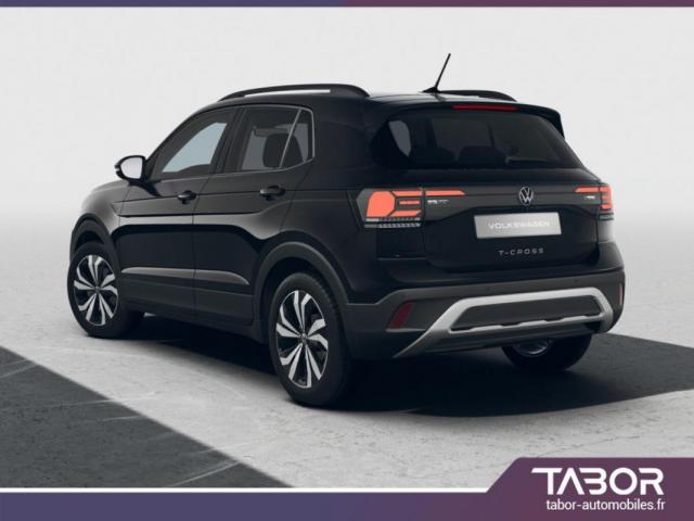 Volkswagen T-Cross image 2