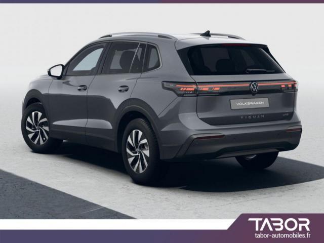 Volkswagen Tiguan image 8