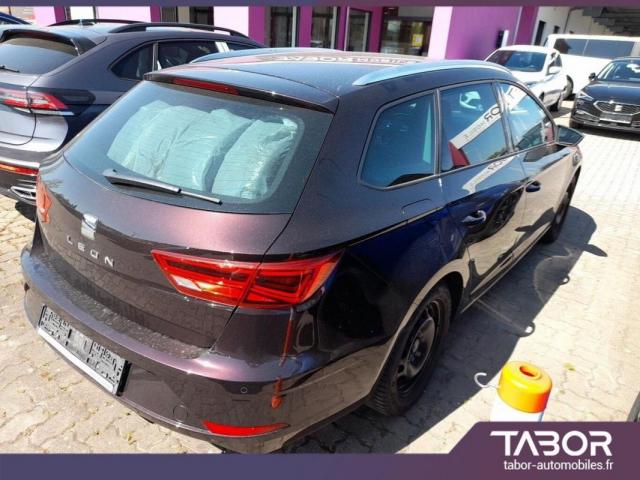 Seat Leon image 2