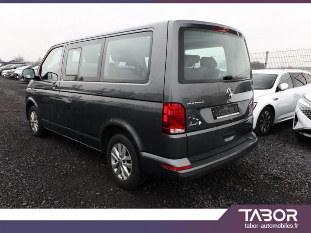 Volkswagen Multivan image 7