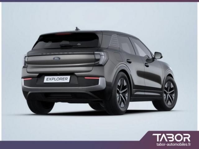 Ford Explorer image 2