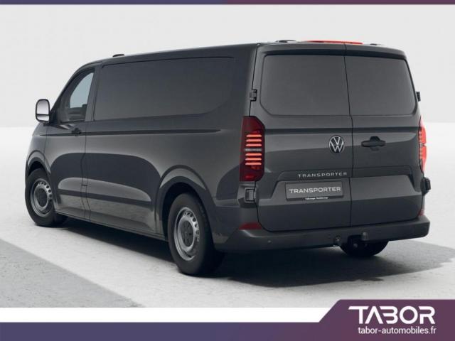 Volkswagen Transporter image 8