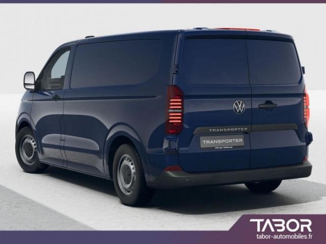 Volkswagen Transporter image 4