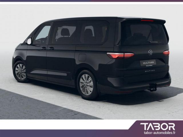 Volkswagen Multivan image 9