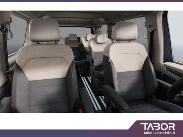 Volkswagen Multivan image 9