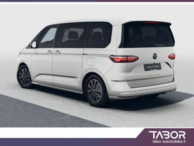 Volkswagen Multivan image 6