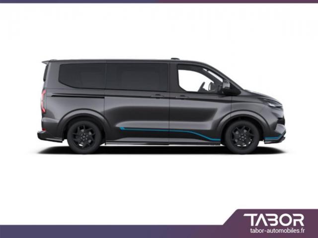 Ford Tourneo image 7
