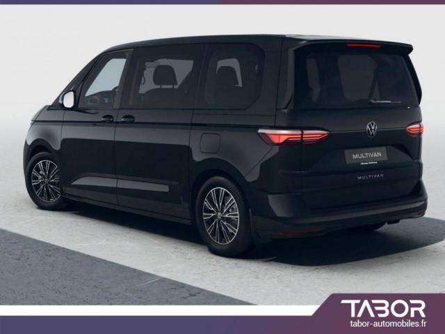 Volkswagen Multivan image 8