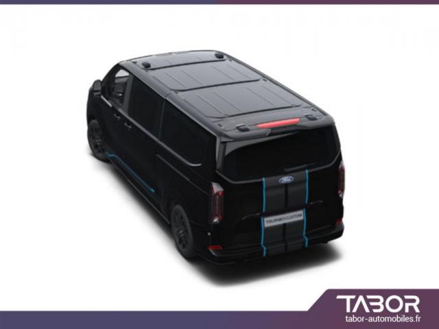 Ford Tourneo image 1
