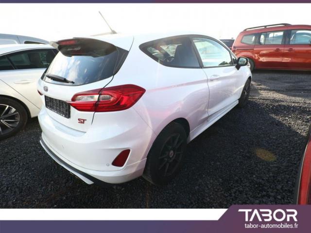 Ford Fiesta image 6