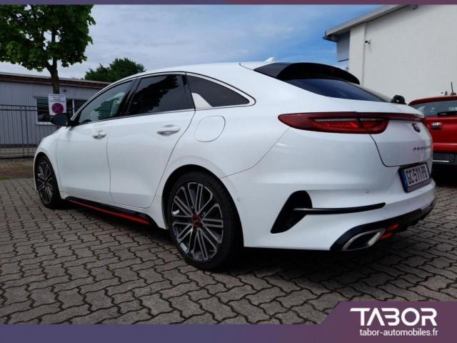 Kia Pro_cee'D image 9