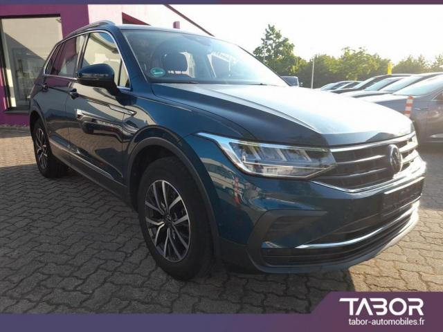 Volkswagen Tiguan image 8