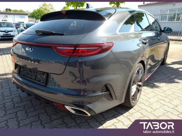 Kia Pro_cee'D image 1