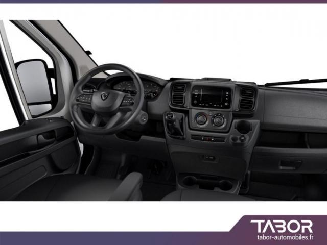 Peugeot Boxer image 2