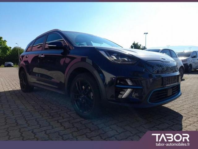 Kia Niro image 9