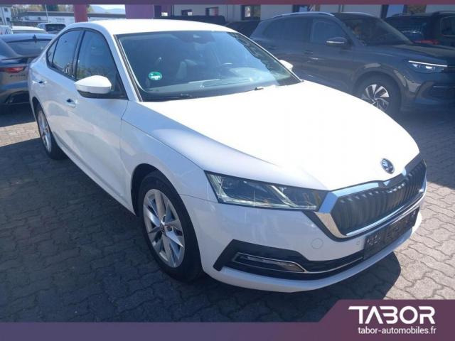 Skoda Octavia image 3