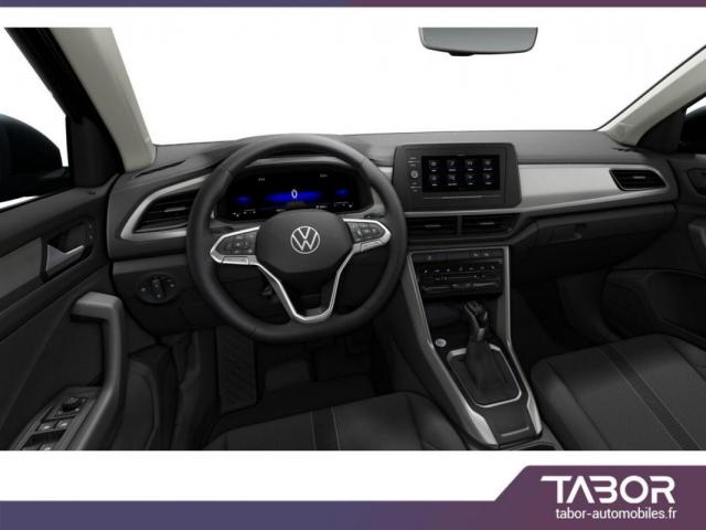 Volkswagen T-Roc image 8