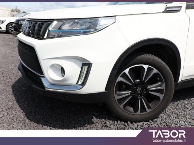 Suzuki Vitara image 8