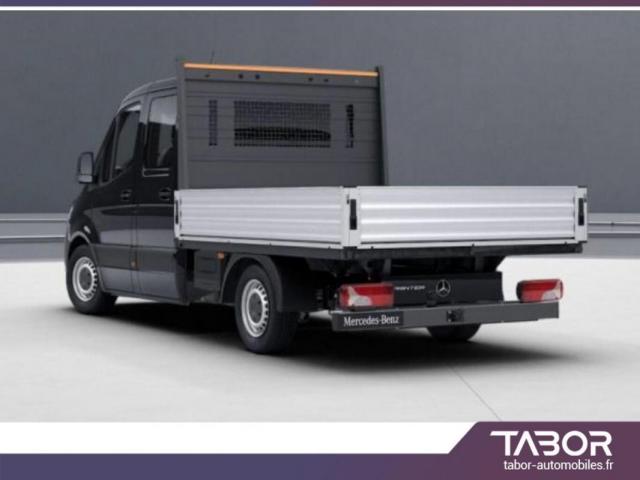 Mercedes Benz Sprinter image 7