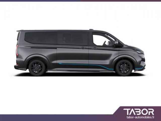 Ford Tourneo image 2