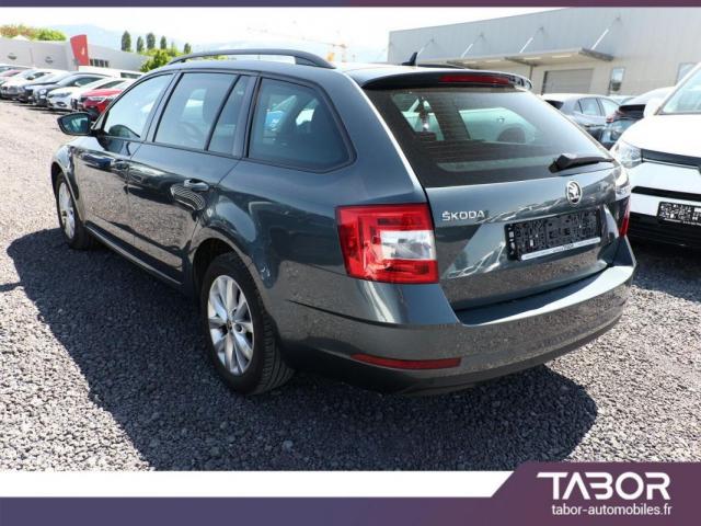 Skoda Octavia image 9
