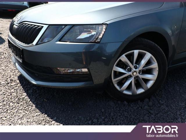Skoda Octavia image 4