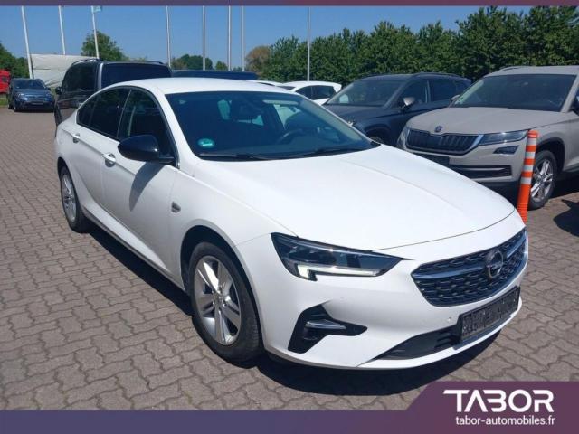 Opel Insignia image 2