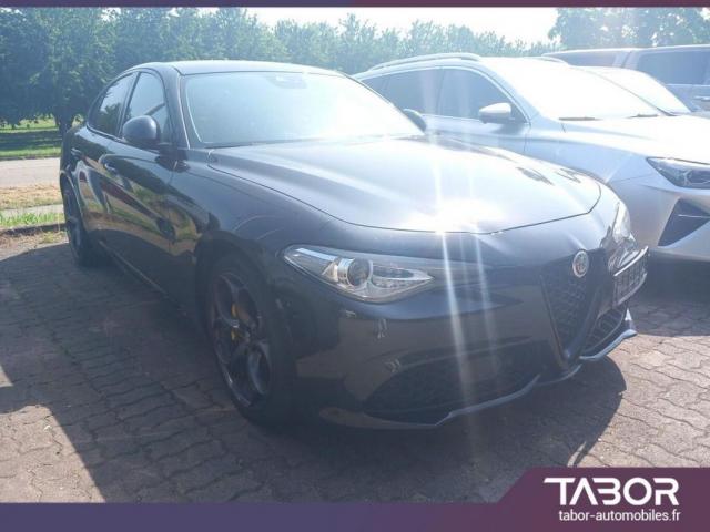 Alfa Romeo Giulia image 4