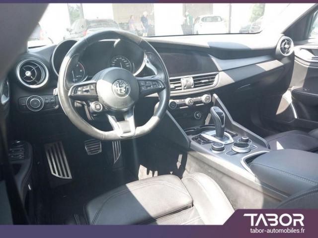 Alfa Romeo Giulia image 7