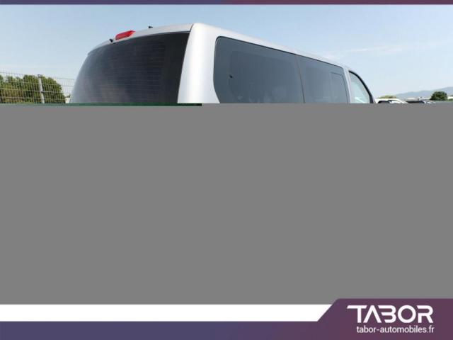 Hyundai H-1 image 8