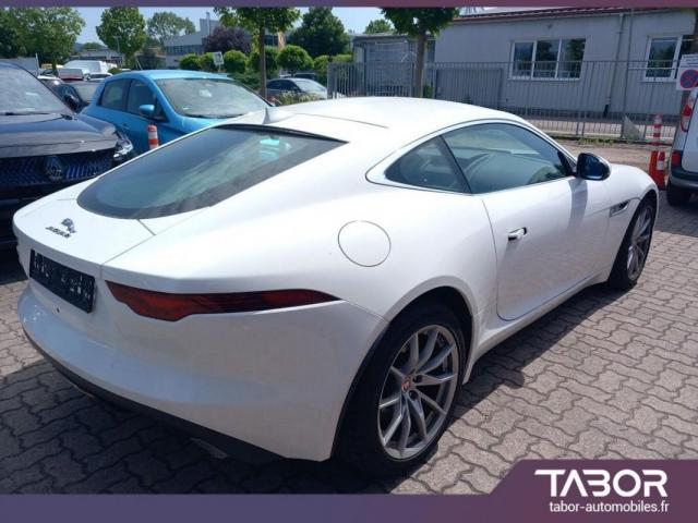 Jaguar F-Type image 3
