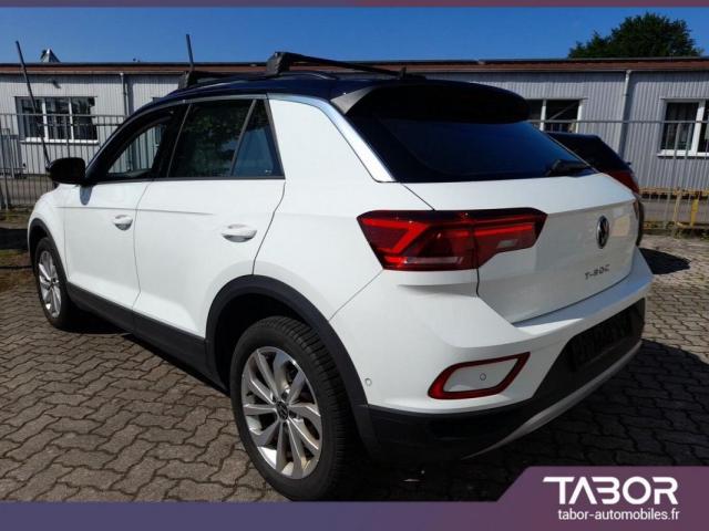 Volkswagen T-Roc image 2