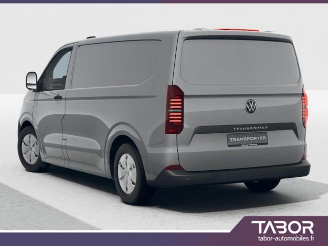 Volkswagen Transporter image 4