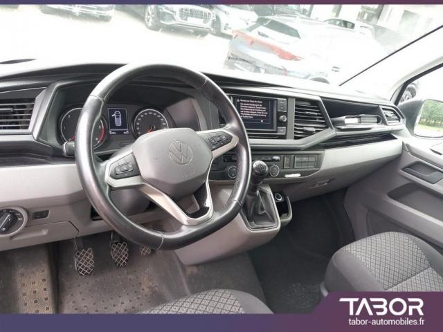 Volkswagen Caravelle image 8