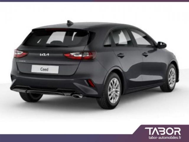 Kia Cee'D image 2