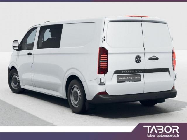 Volkswagen Transporter image 3