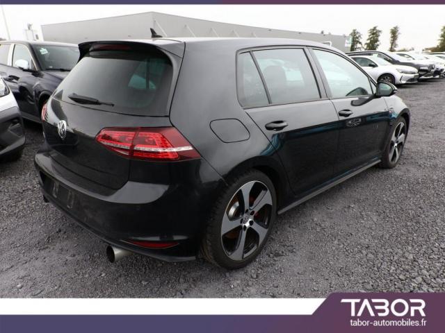 Volkswagen Golf image 3