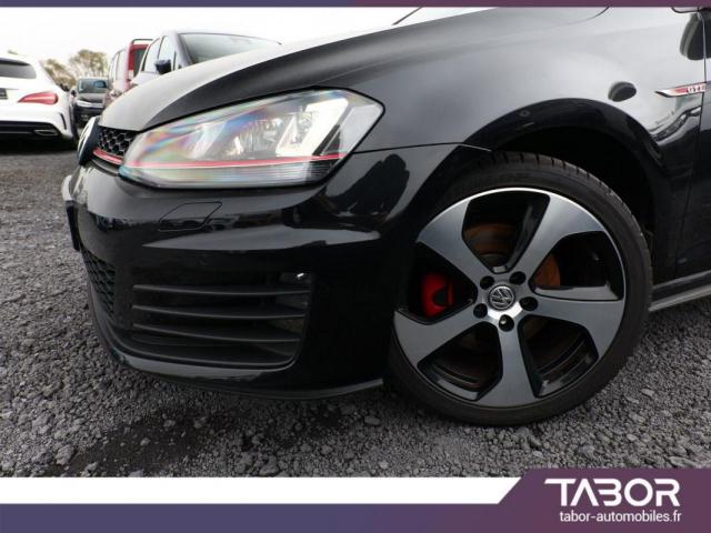 Volkswagen Golf image 6