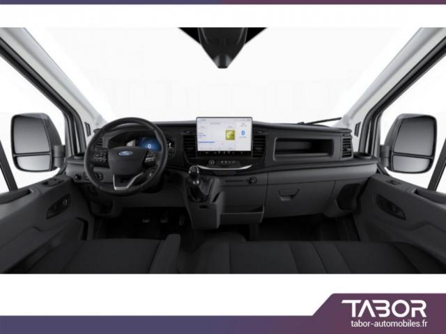 Ford Transit image 3