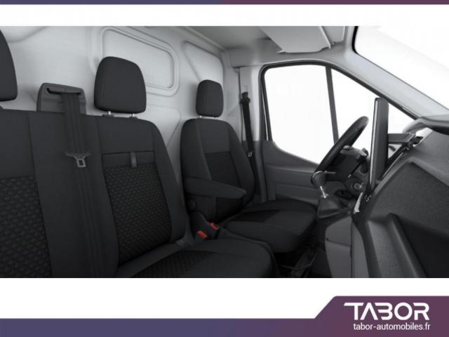 Ford Transit image 4