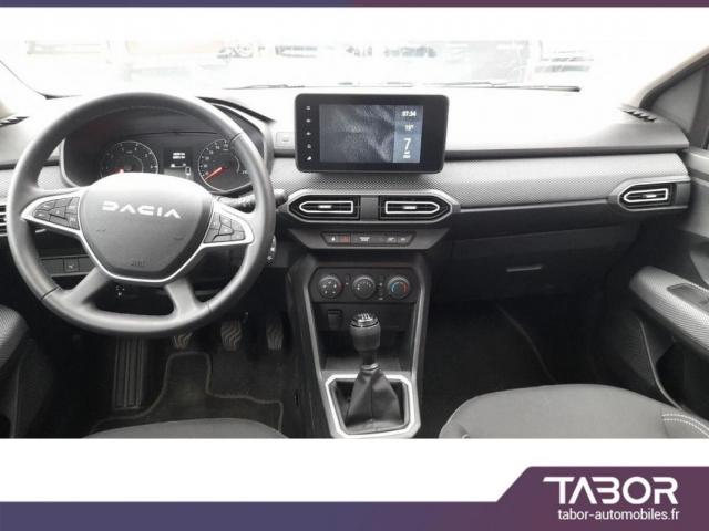 Dacia Jogger image 1