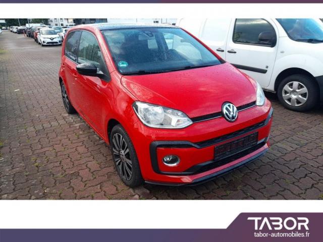 Volkswagen Up! image 9