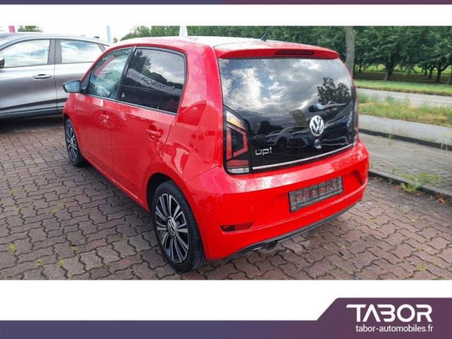 Volkswagen Up! image 4