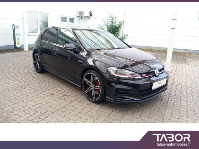 Volkswagen Golf image 6