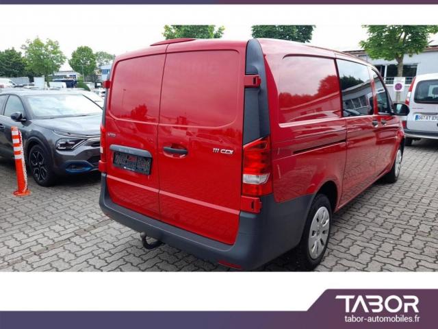 Mercedes Benz Vito image 2